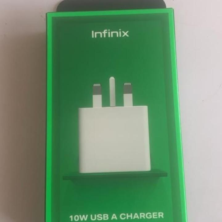Infinix 10W USB-A Charger in Benin City